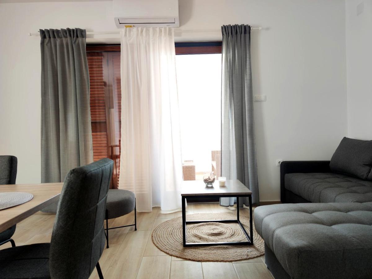 Apartments Leticia Vrsi Kültér fotó