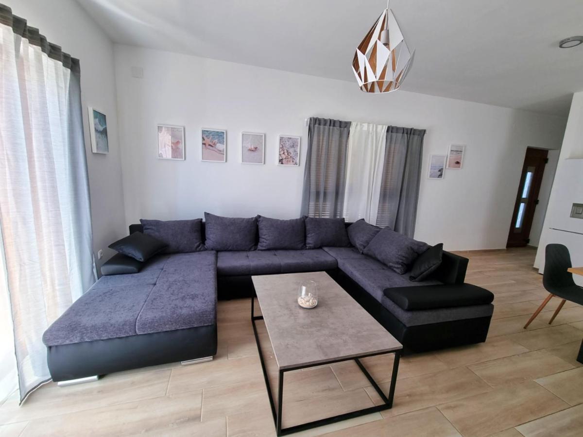 Apartments Leticia Vrsi Kültér fotó