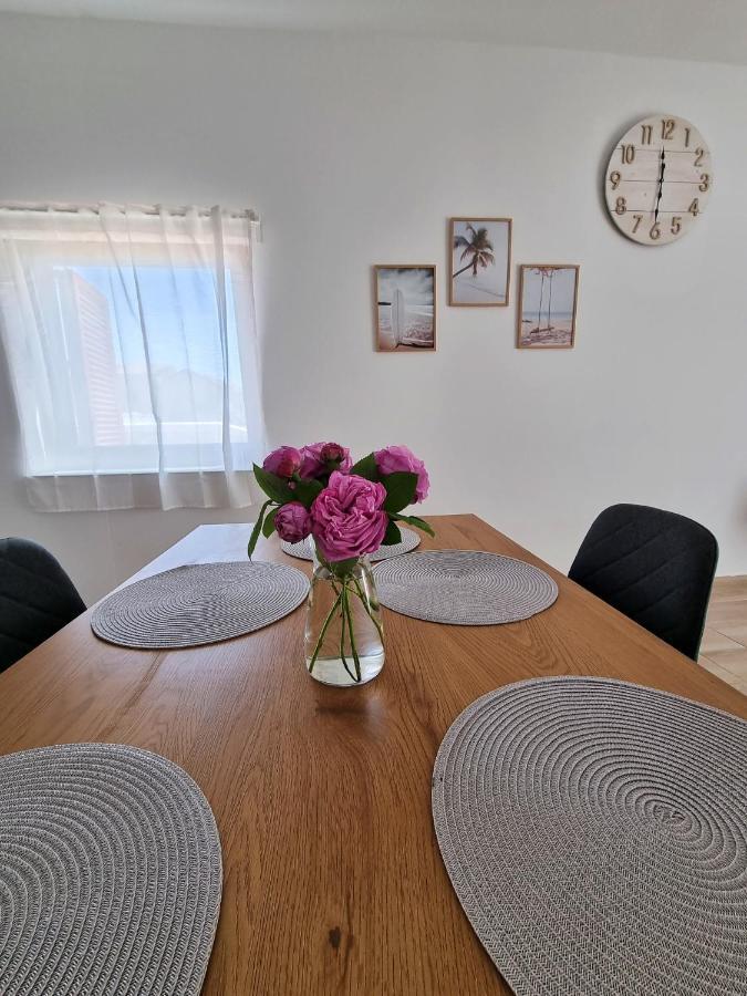 Apartments Leticia Vrsi Kültér fotó